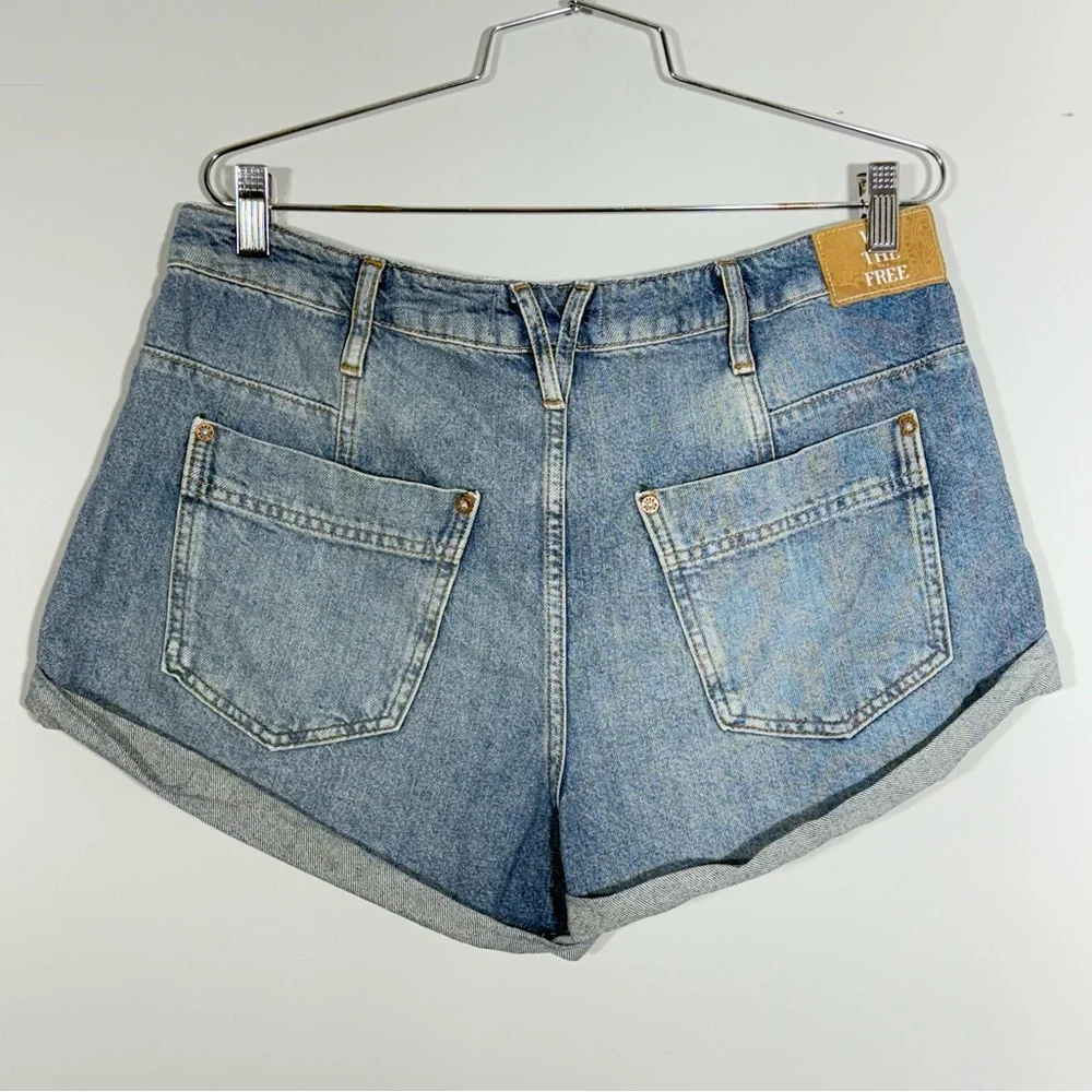 FREE PEOPLE We The Free Beginners Luck Slouch Denim Jean Short Felicity Wash 30